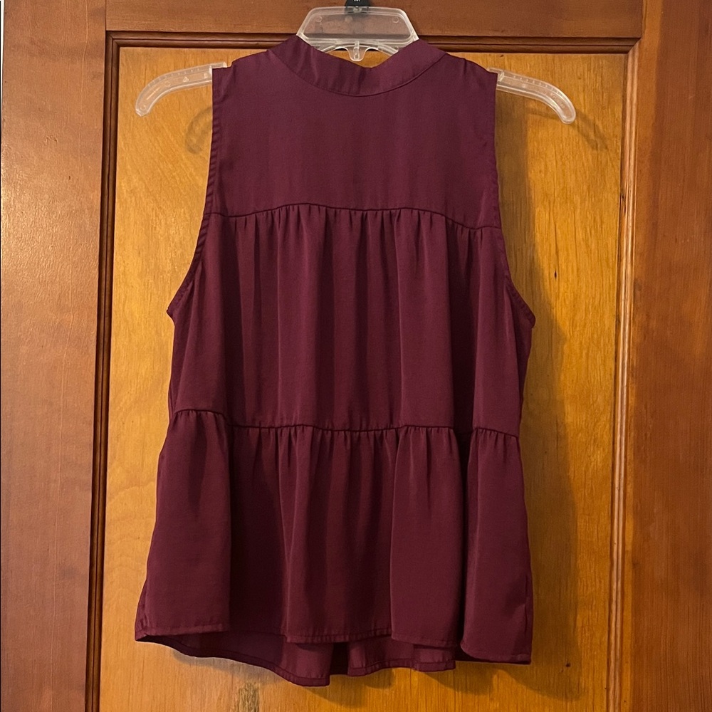 Banana Republic Sleeveless Burgundy Top